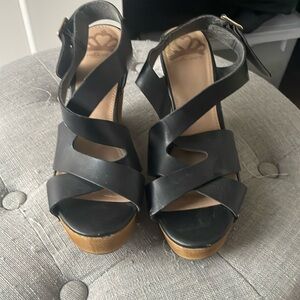 Fergalicious Strappy Heels Black W6 NEW